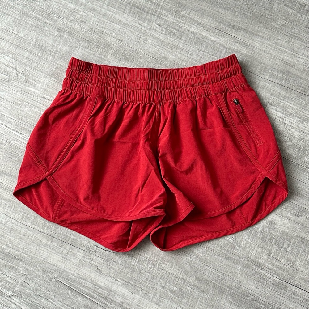 Lululemon Tracker Short 4” / size 8 / red